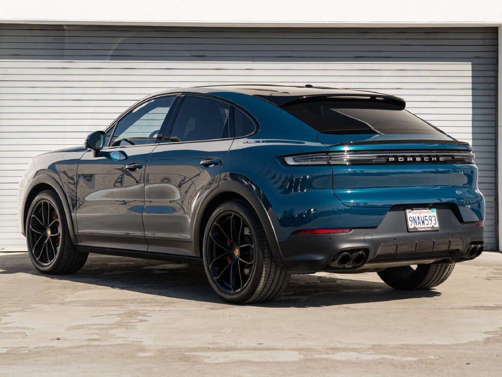 Certified 2024 Porsche Cayenne S AWD/4WD image 3