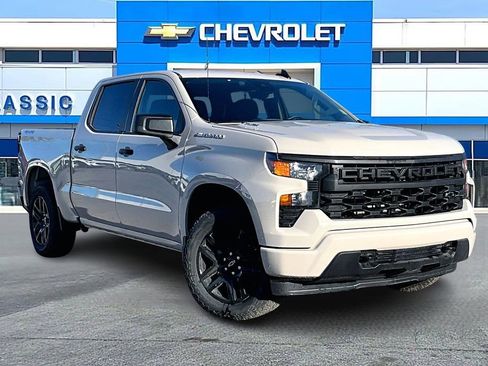 New 2026 Chevrolet Silverado 1500 Custom image 1