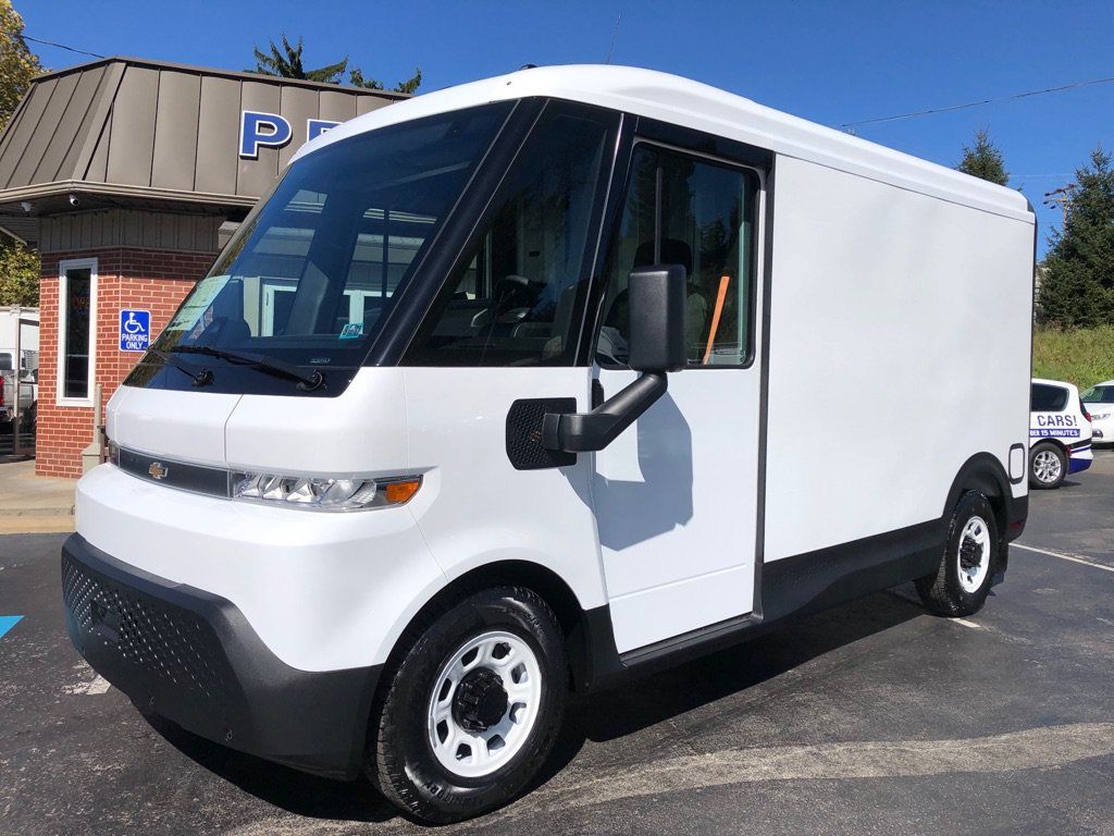 Used 2025 Chevrolet Brightdrop 400 w/ Power Door Package AWD/4WD image 10