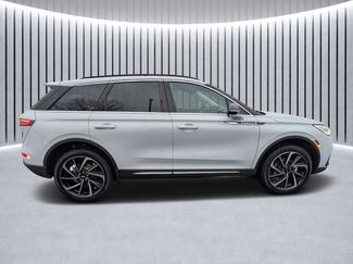 New 2026 Lincoln Corsair Reserve video 2