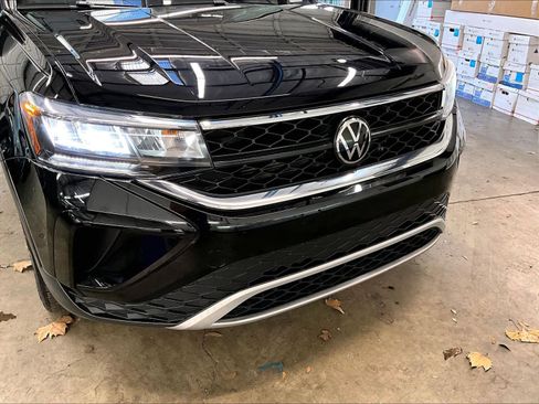 Used 2023 Volkswagen Taos S image 31