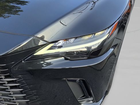 Used 2026 Lexus RX 350 Premium Plus w/ Accessory Package (Z1) FWD image 8