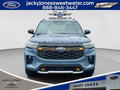 New 2026 Ford Explorer Tremor AWD/4WD image 8
