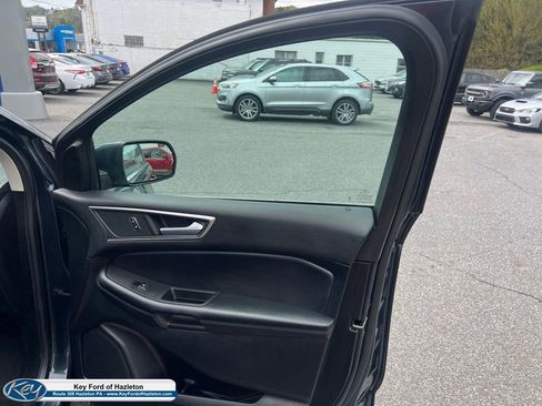 Used 2023 Ford Edge SEL AWD/4WD image 25