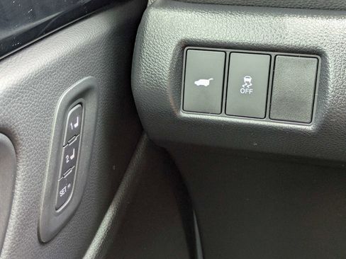 Used 2025 Honda Pilot Touring image 33