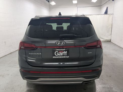 Used 2021 Hyundai Santa Fe SE AWD/4WD image 8