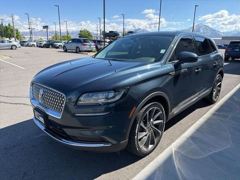 Used 2022 Lincoln Nautilus Reserve w/ Equipment Group 201A AWD/4WD image 3