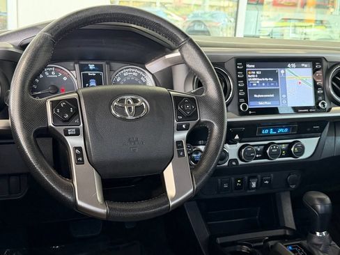Certified 2023 Toyota Tacoma SR5 AWD/4WD image 32