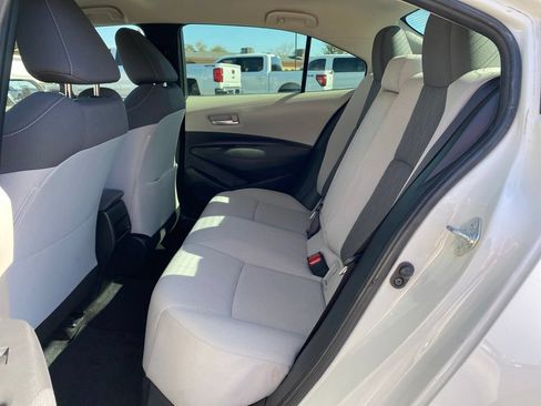 Used 2020 Toyota Corolla LE w/ Carpet Mat Package (TMS) FWD image 17