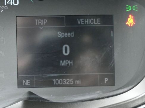 Used 2018 Chevrolet Trax LS FWD image 13