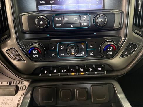 Used 2016 Chevrolet Silverado 2500 LTZ w/ LTZ Plus Package AWD/4WD image 31