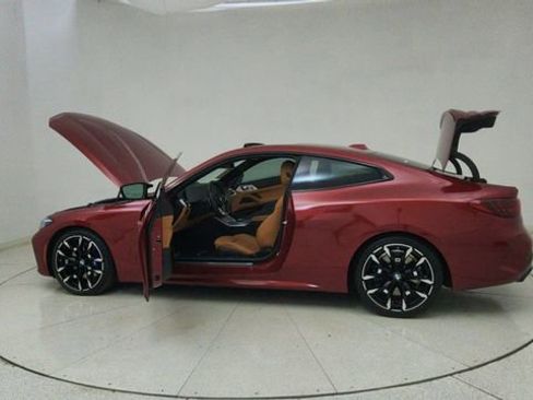 Used 2025 BMW M440i Coupe image 70