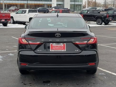 Used 2026 Toyota Camry LE image 6