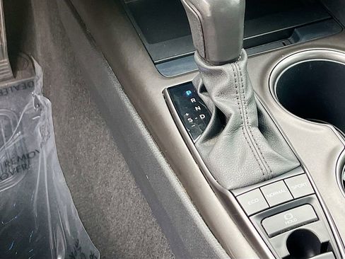 Used 2024 Toyota Camry XSE image 21