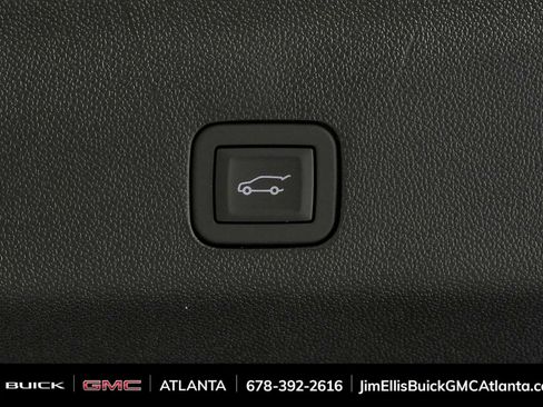 New 2026 GMC Yukon Denali w/ Advanced Technology Package AWD/4WD image 34