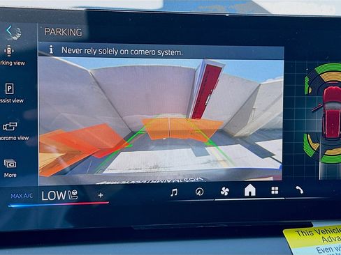 New 2025 BMW X3 xDrive30i w/ Convenience Package image 12