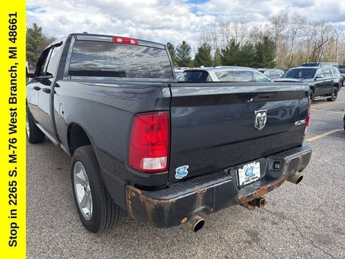 Used 2017 RAM 1500 Express AWD/4WD image 11