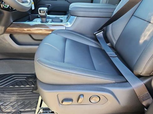 New 2026 Chevrolet Silverado 1500 LT image 8