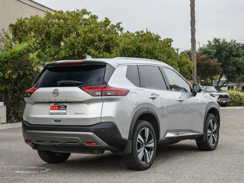 Used 2023 Nissan Rogue SL w/ SL Premium Package AWD/4WD image 9