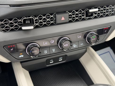 Used 2023 Honda Accord EX image 21