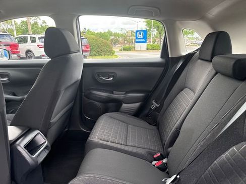 Certified 2025 Honda HR-V LX image 20
