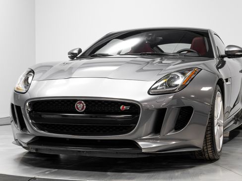 Used 2016 Jaguar F-TYPE S image 58