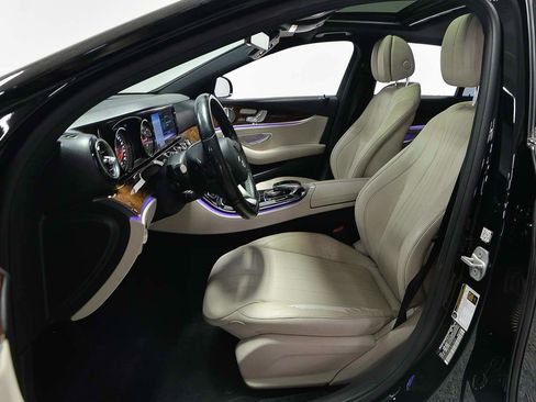 Used 2017 Mercedes-Benz E 300 image 9