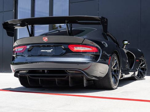 Used 2016 Dodge Viper ACR w/ Extreme Aero Package RWD image 10