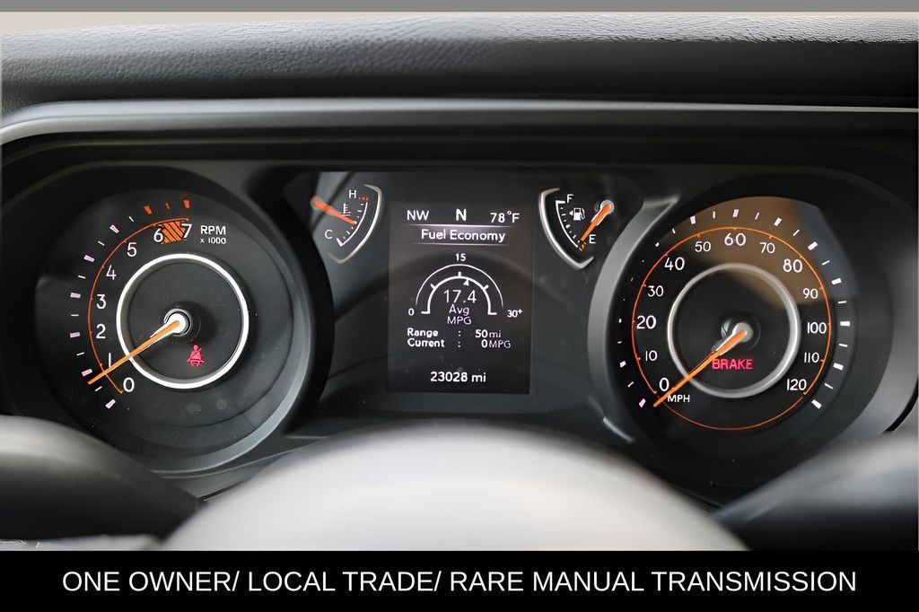 Used 2025 Jeep Wrangler Sport AWD/4WD image 24