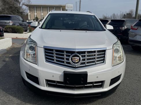 Used 2014 Cadillac SRX Luxury w/ Driver Awareness Package FWD image 4