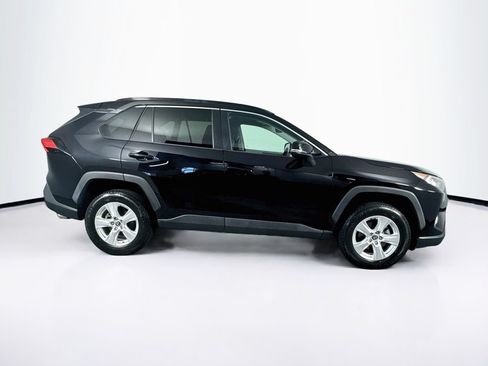Used 2021 Toyota RAV4 XLE w/ Convenience Package AWD/4WD image 11