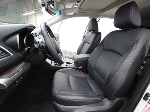 Used 2018 Subaru Outback 2.5i Limited image 13