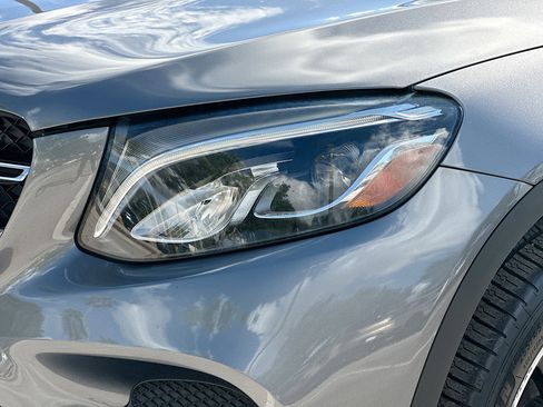 Used 2019 Mercedes-Benz GLC 300 GLC 300 image 37