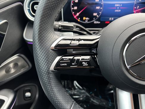 Used 2024 Mercedes-Benz CLE 300 4MATIC Coupe image 28