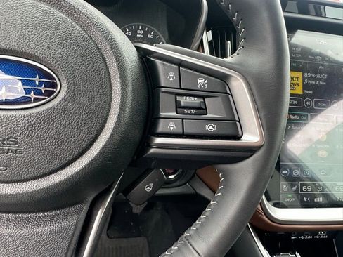 Used 2025 Subaru Outback Touring image 29