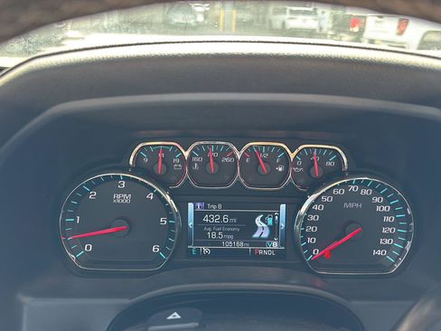 Used 2018 GMC Sierra 1500 SLT AWD/4WD image 18