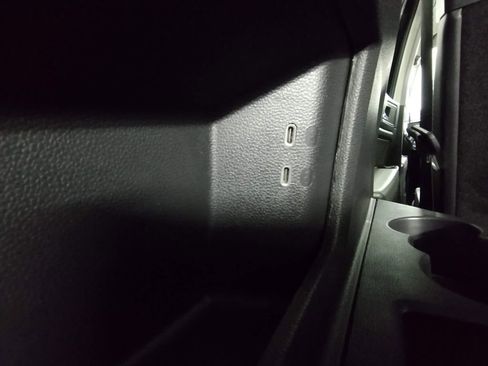 Used 2022 Volkswagen Atlas SE image 21