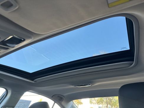 Used 2016 Subaru Legacy 3.6R Limited image 50