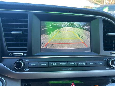 Used 2018 Hyundai Elantra Value Edition image 13