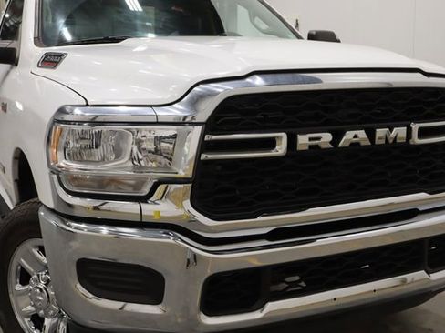Used 2020 RAM 2500 Tradesman w/ Chrome Appearance Group image 41