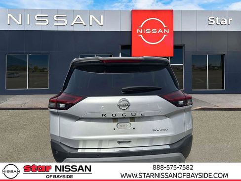 Certified 2023 Nissan Rogue SV image 4