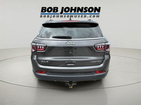 Used 2022 Jeep Compass Limited AWD/4WD image 4