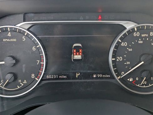 Used 2023 Nissan Pathfinder SL w/ SL Premium Package image 13