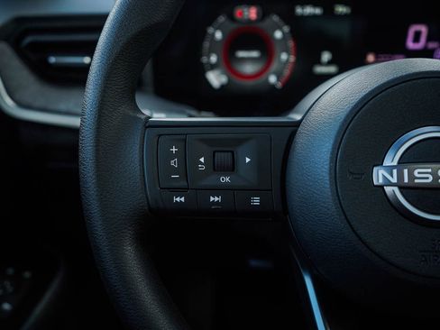 New 2026 Nissan Kicks SV w/ SV Premium Package image 19