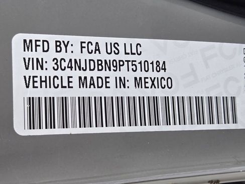 Used 2023 Jeep Compass Altitude image 35