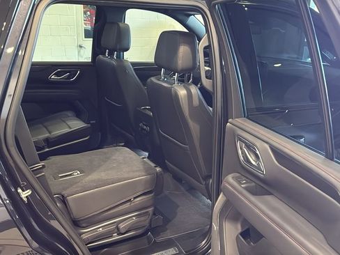 Used 2022 Chevrolet Tahoe RST w/ Luxury Package image 15