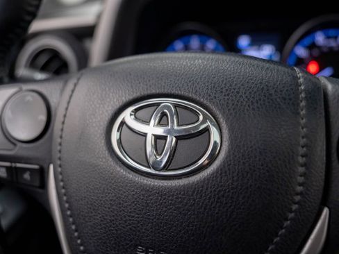 Used 2017 Toyota RAV4 XLE w/ All Weather Liner Package image 23