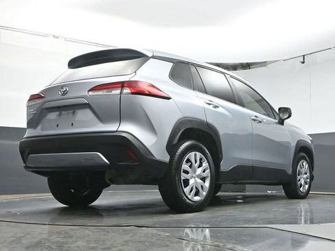 Used 2023 Toyota Corolla Cross L image 36