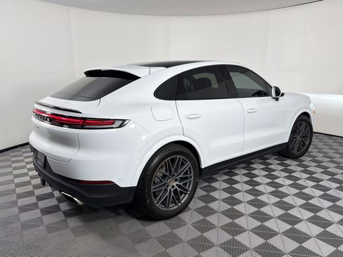 Used 2026 Porsche Cayenne Coupe AWD/4WD image 9