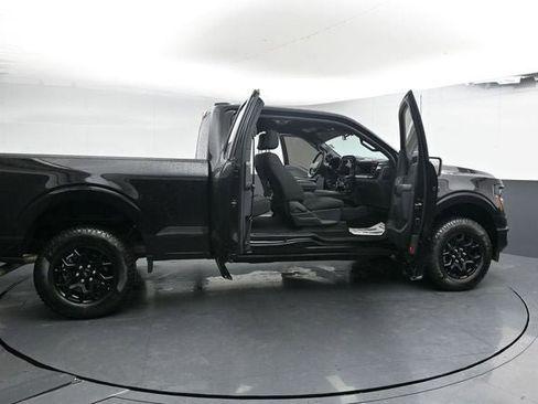 Used 2025 Ford F150 STX image 38